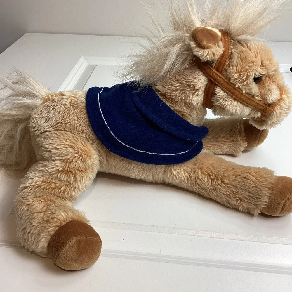 Wells Fargo Legendary Pony Nellie 2015 Plush Stuffed Animal Horse Tan Blonde